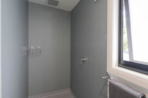 Georges Bay Apartments - Travel Search 19