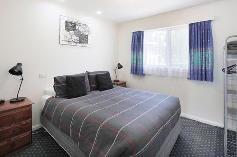 Georges Bay Apartments - Travel Search 37