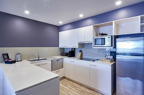 Peppers Seaport Hotel - Travel Search 7