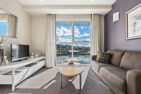 Peppers Seaport Hotel - Travel Search 4