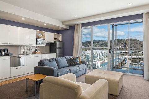 Peppers Seaport Hotel - Travel Search 22