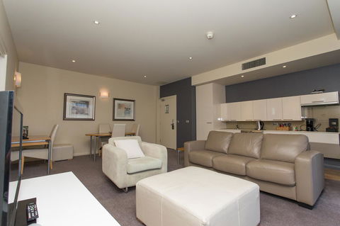 Peppers Seaport Hotel - Travel Search 40