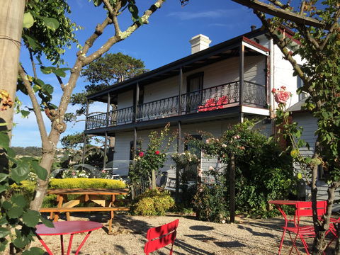 The Dragonfly Inn - Travel Search 0