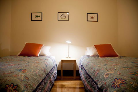 The Pear Cottage - Travel Search 9