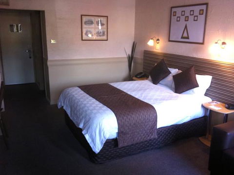 Balmoral On York - Travel Search 25