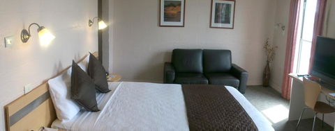 Balmoral On York - Travel Search 43