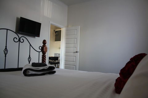Apartment 5ive - Tourism Guide 11