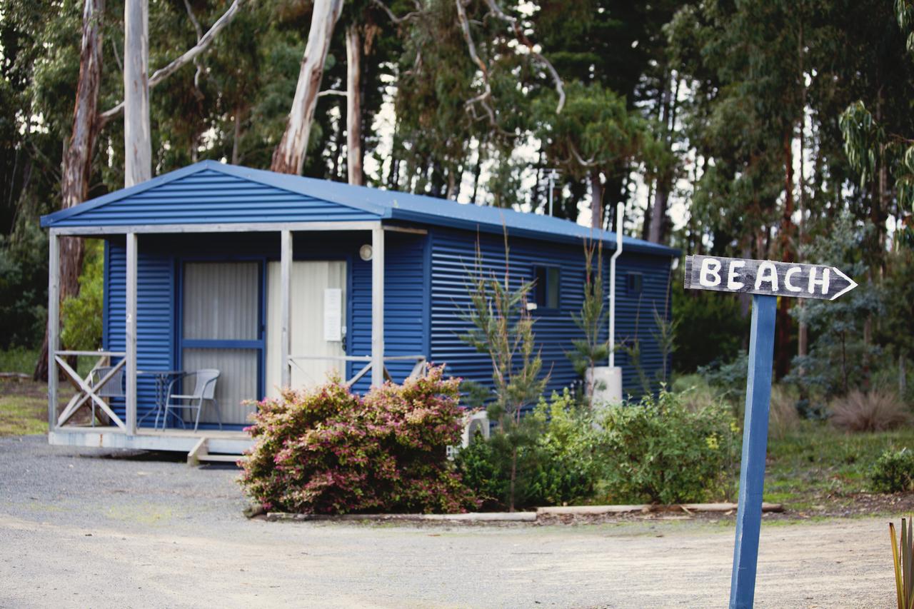 Seven Mile Beach TAS Travel Search