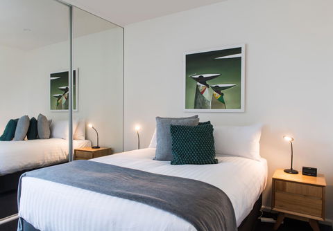 Sullivans Cove Apartments - Travel Search 9