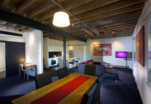Sullivans Cove Apartments - Travel Search 1