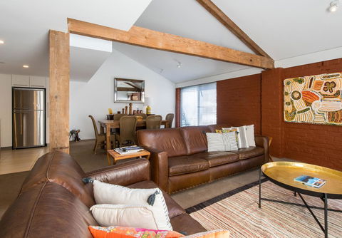 Sullivans Cove Apartments - Travel Search 21