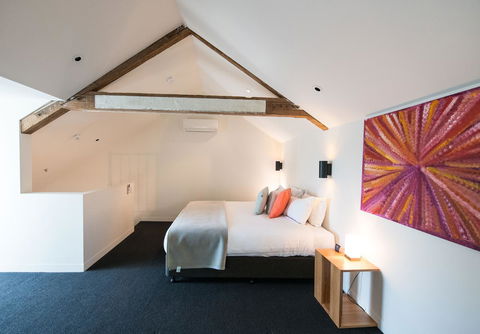 Sullivans Cove Apartments - Travel Search 25