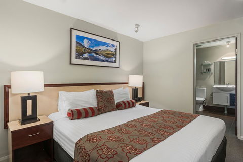 Mantra One Sandy Bay Road - Travel Search 31