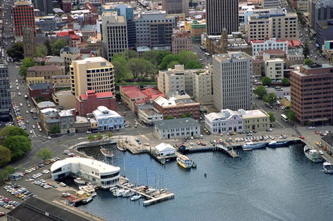 Hobart Waterfront Apartments - Travel Search 6