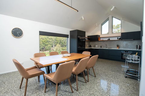 Adventure Bay Retreat Bruny Island - Tourism Guide 28