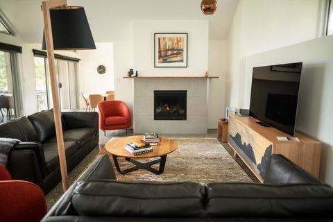 Adventure Bay Retreat Bruny Island - Tourism Guide 36