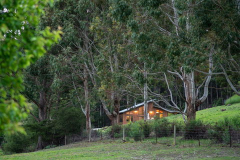 Adventure Bay Retreat Bruny Island - Tourism Guide 24