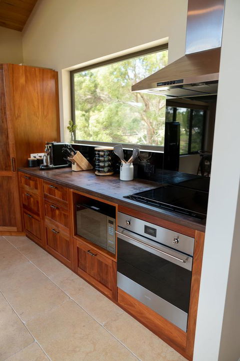 Adventure Bay Retreat Bruny Island - Tourism Guide 20