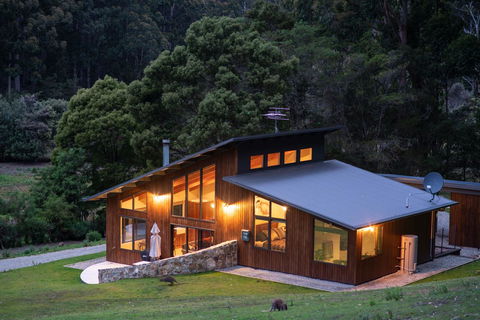 Adventure Bay Retreat Bruny Island - Tourism Guide 1