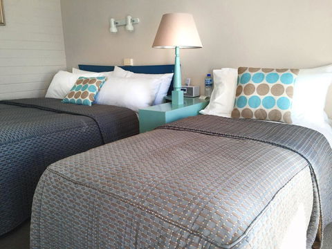 The Waterfront Wynyard - Tourism Guide 2