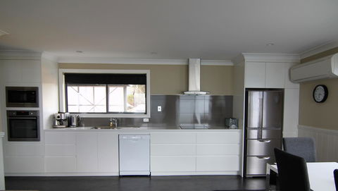SEA EAGLE COTTAGE Amazing Views Of Bay Of Fires - Tourism Guide 7
