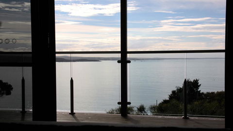 SEA EAGLE COTTAGE Amazing Views Of Bay Of Fires - Tourism Guide 25