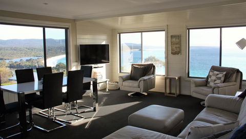 SEA EAGLE COTTAGE Amazing Views Of Bay Of Fires - Tourism Guide 21