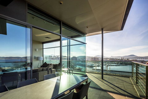 Lenna Of Hobart - Tourism Guide 32