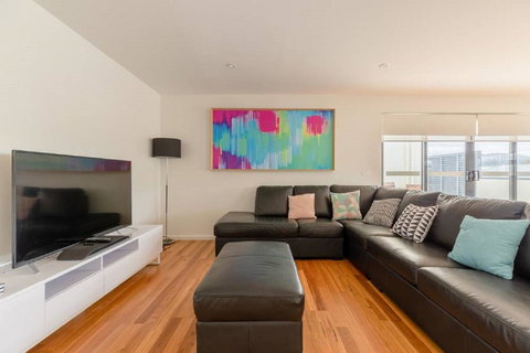 Kangaroo Bay Apartments - Travel Agents 31