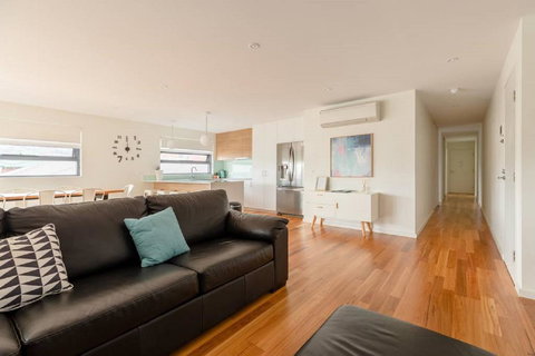 Kangaroo Bay Apartments - Travel Agents 32