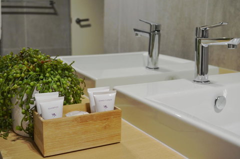 Kangaroo Bay Apartments - Travel Agents 16