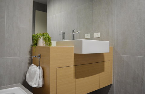 Kangaroo Bay Apartments - Travel Agents 13