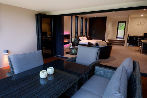 Amare Beachside Luxury - Tourism Guide 20