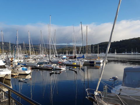 Oyster Cove Chalet - Tourism Guide 0