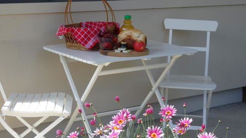 Karoola Cottage Self Contained - Tourism Guide 21