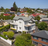 Highbury Apartments - Travel Search