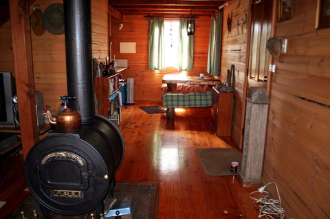 Cradle Mountain Love Shack - Travel Search 1