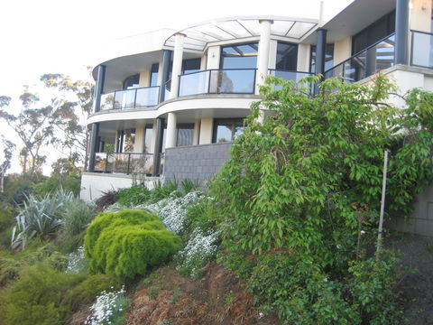 Sheer Pleasure Accommodation - Travel Search 8