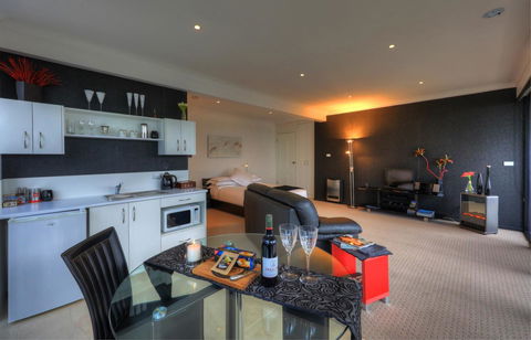 Sheer Pleasure Accommodation - Travel Search 0