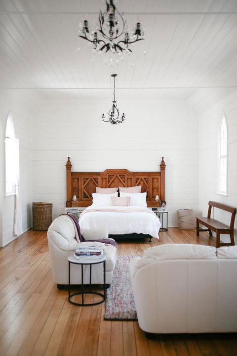 Old White Church Bed & Breakfast - Travel Search 4