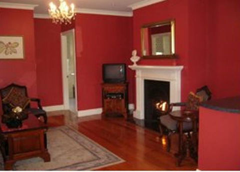 Aldermere Estate Luxury Apartments - Tourism Guide 4