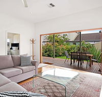 Newcastle Executive Homes - Cooks Hill Cottage - Tourism Guide