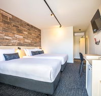 Nightcap at Westside Hotel - Cruises Travel