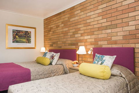 Ningana Motel - Tourism Guide 3