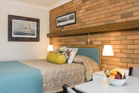 Ningana Motel - Tourism Guide 1