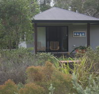 Noosa Studio at Lake Weyba - Travel Search