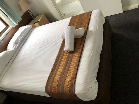 Normandie Inn And Function Centre - Travel Search 1