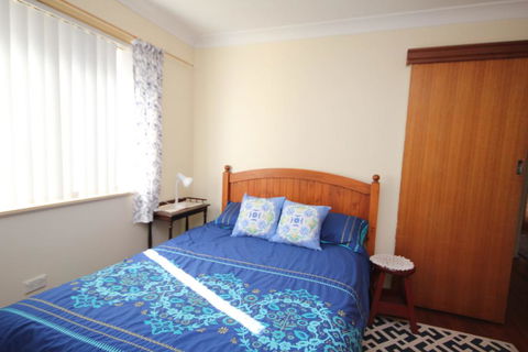 NORTH HAVEN SEA BREEZE - 9 David Campbell St , North Haven - Tourism Guide 1