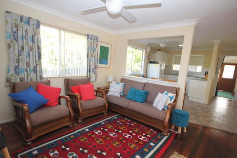 NORTH HAVEN SEA BREEZE - 9 David Campbell St , North Haven - Tourism Guide 3