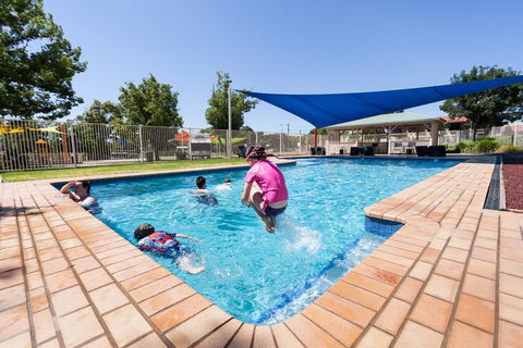NRMA Dubbo Holiday Park - Cruises Travel 0